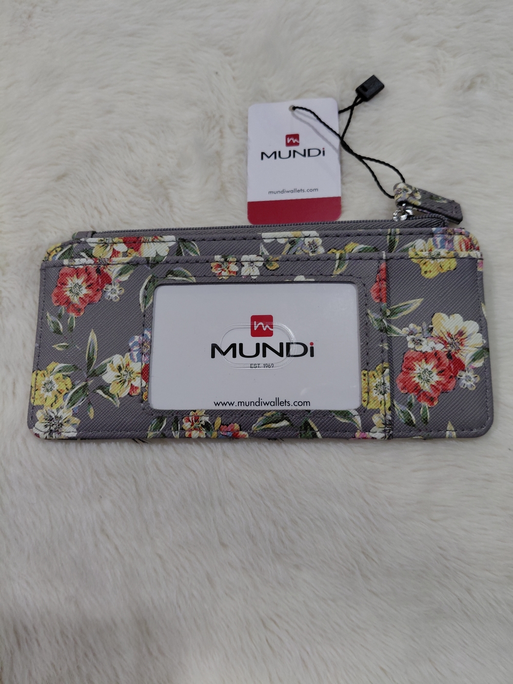 NWT Mundi Floral Gray Wristlet